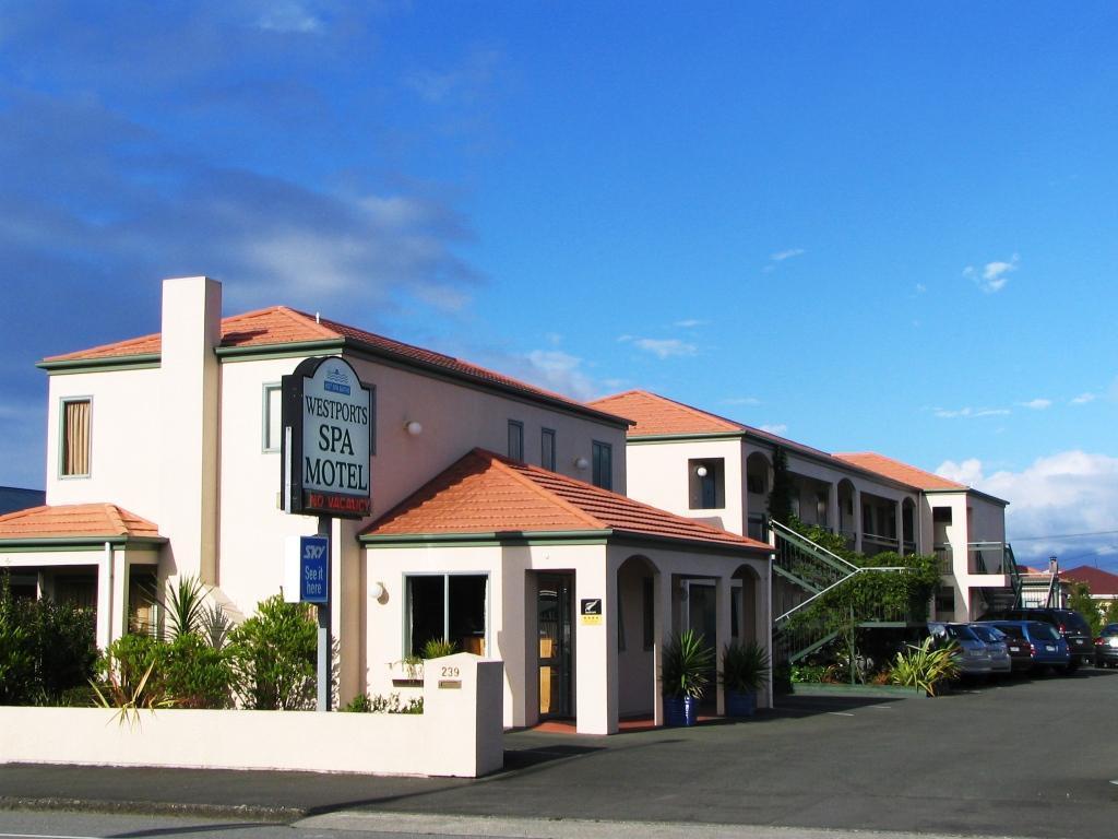 Westport Spa Motel Esterno foto