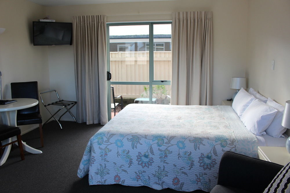 Westport Spa Motel Esterno foto