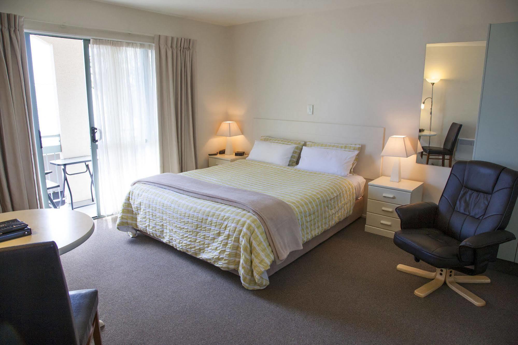 Westport Spa Motel Esterno foto